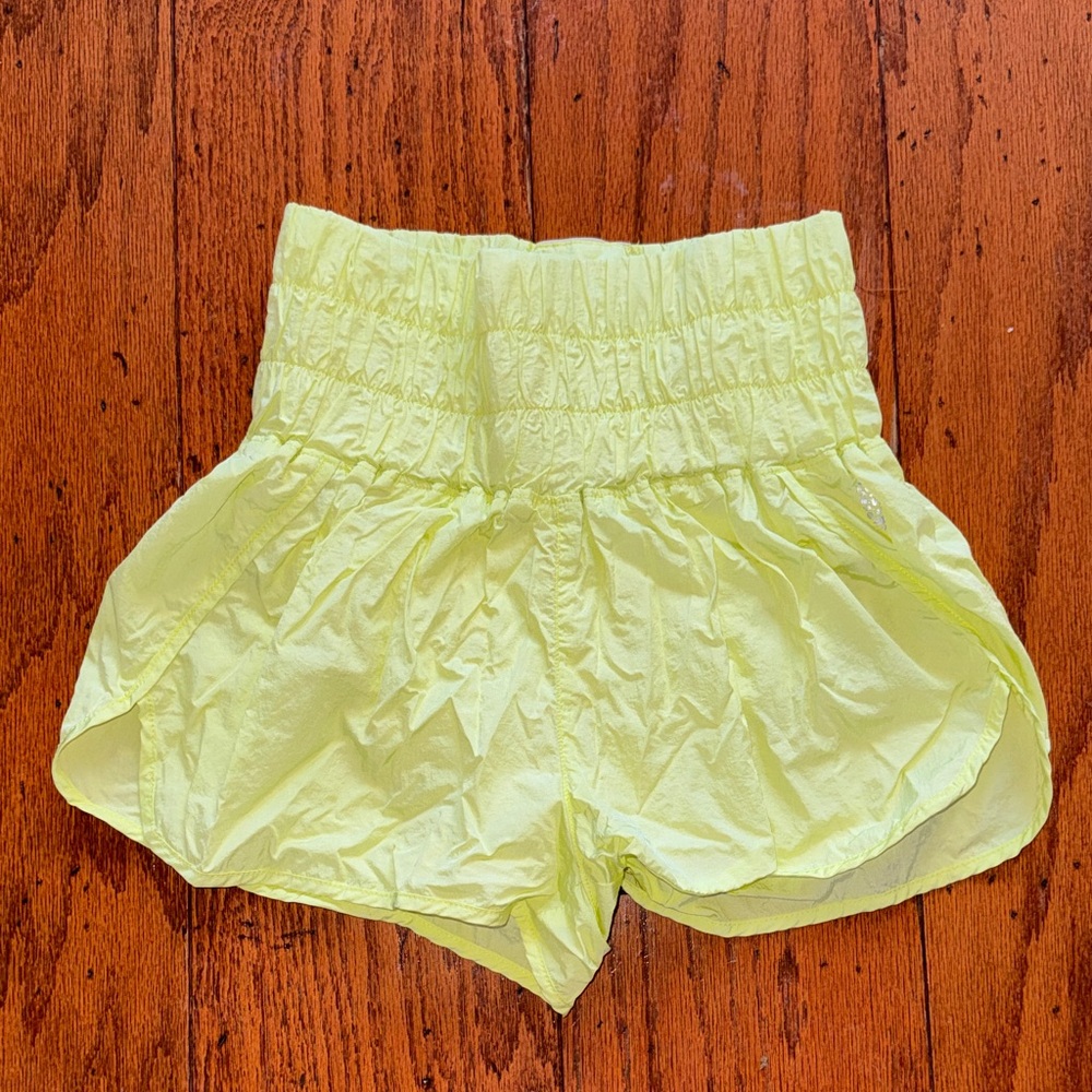 Perfect, bright yellow Sz. S FP movement "The Way Home" shorts